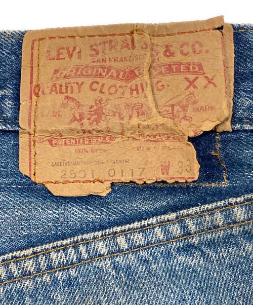 LEVI'S（リーバイス）LEVI'S (リーバイス) 501 赤耳 RED LINE デニムパンツ インディゴ サイズ:83.5cm (W33)の古着・服飾アイテム