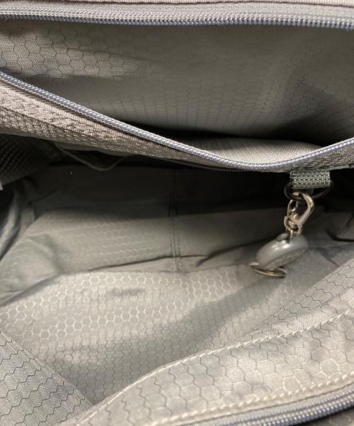 TUMI（トゥミ）TUMI (トゥミ) ショルダーバッグ グレーの古着・服飾アイテム
