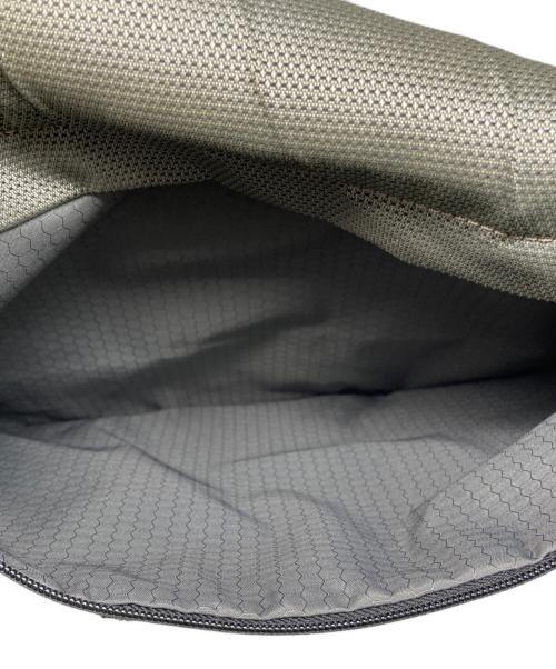 TUMI（トゥミ）TUMI (トゥミ) ショルダーバッグ グレーの古着・服飾アイテム