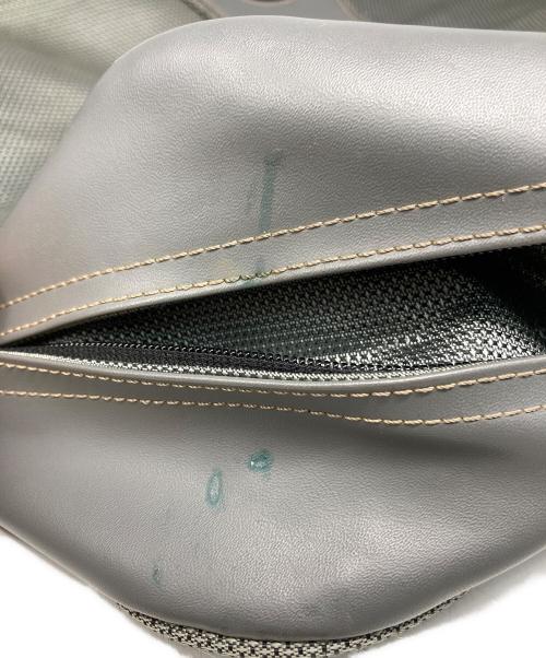TUMI（トゥミ）TUMI (トゥミ) ショルダーバッグ グレーの古着・服飾アイテム