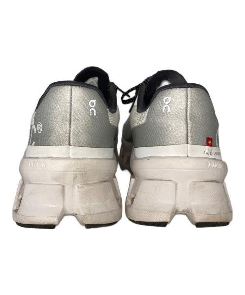 on（オン）on (オン) クラウドモンスター ホワイト サイズ:24.5cmの古着・服飾アイテム