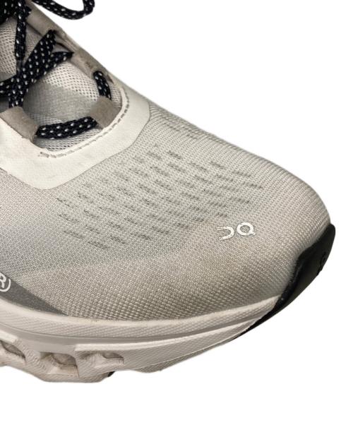 on（オン）on (オン) クラウドモンスター ホワイト サイズ:24.5cmの古着・服飾アイテム