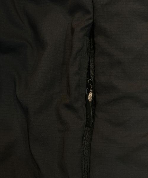ARC'TERYX（アークテリクス）ARC'TERYX (アークテリクス) ATOM AR HOODY ブラック サイズ:Sの古着・服飾アイテム