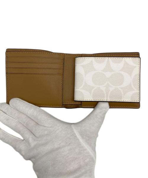 COACH（コーチ）COACH (コーチ) 3in ウォレット ベージュ サイズ:サイズ詳細参照の古着・服飾アイテム