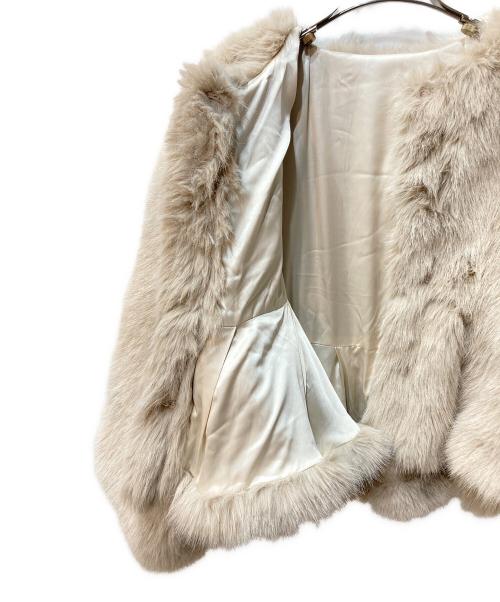 Bibiy.（ビビィ）Bibiy. (ビビィ) RAMONA PEPURAMU COAT ベージュ サイズ:FREE 未使用品の古着・服飾アイテム