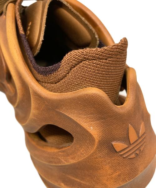 adidas（アディダス）adidas (アディダス) COS fom QUAKE ブラウン サイズ:27.5の古着・服飾アイテム