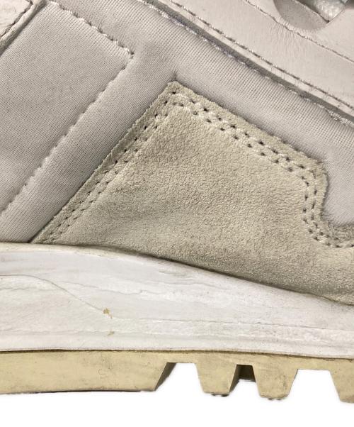 TOD'S（トッズ）TOD'S (トッズ) ローカットスニーカー ホワイト サイズ:6の古着・服飾アイテム