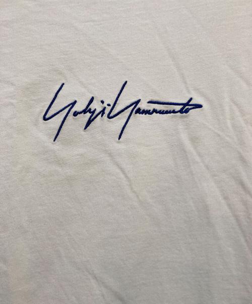 YOHJI YAMAMOTO（ヨウジヤマモト）YOHJI YAMAMOTO (ヨウジヤマモト) New Era (ニューエラ) Tシャツ ホワイト サイズ:4の古着・服飾アイテム