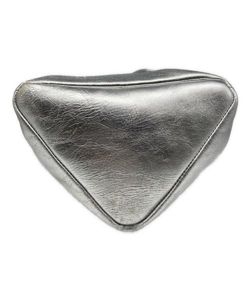 MM6 Maison Margiela（エムエムシックスメゾンマルジェラ）MM6 Maison Margiela (エムエムシックスメゾンマルジェラ) ショルダー バッグ シルバー サイズ:サイズ詳細参照の古着・服飾アイテム