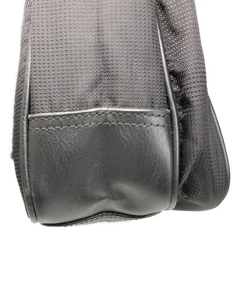 DIESEL（ディーゼル）DIESEL (ディーゼル) ショルダーバッグ ブラックの古着・服飾アイテム