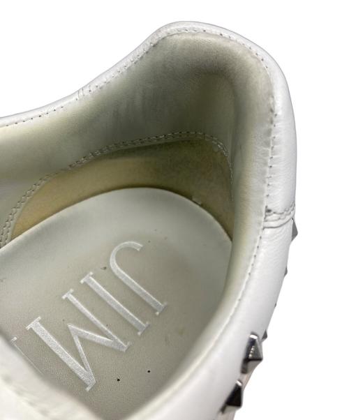 JIMMY CHOO（ジミーチュウ）JIMMY CHOO (ジミーチュウ) ダイヤモンド スタッズ スニーカー ホワイト サイズ:42の古着・服飾アイテム