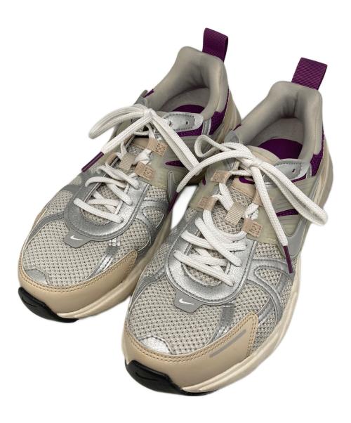 NIKE（ナイキ）NIKE (ナイキ) V2K RUN PRM ベージュ サイズ:US9.5の古着・服飾アイテム