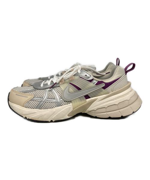 NIKE（ナイキ）NIKE (ナイキ) V2K RUN PRM ベージュ サイズ:US9.5の古着・服飾アイテム
