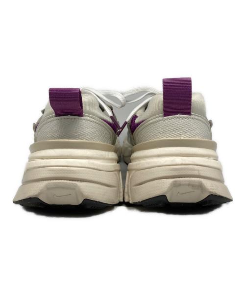 NIKE（ナイキ）NIKE (ナイキ) V2K RUN PRM ベージュ サイズ:US9.5の古着・服飾アイテム