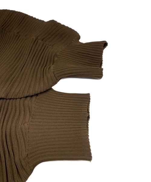 JNBY（ジェイエヌビーワイ）JNBY (ジェイエヌビーワイ) 変形 プリーツ カーディガン ブラウン サイズ:Mの古着・服飾アイテム