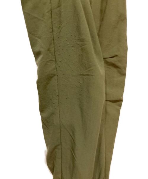 USMC（ユーエスエムシー）USMC (ユーエスエムシー) MARINE RUNNING JACKET オリーブ サイズ:Mの古着・服飾アイテム