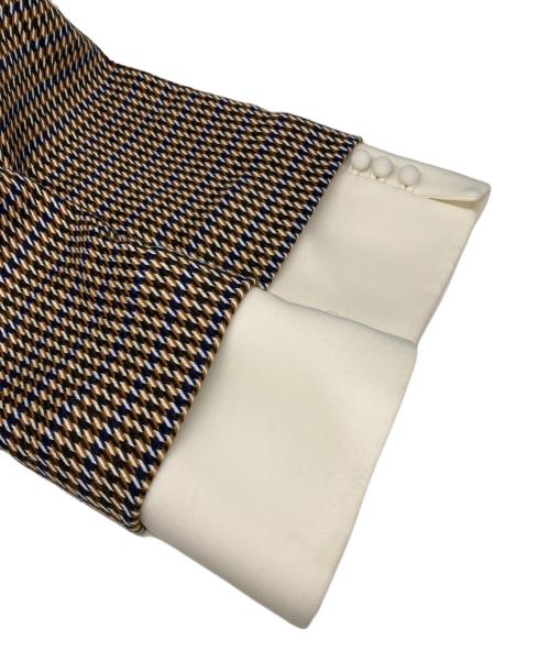 Lily Brown（リリーブラウン）Lily Brown (リリーブラウン) ピークドラペルトルカフスワンピース ブラウン サイズ:1の古着・服飾アイテム