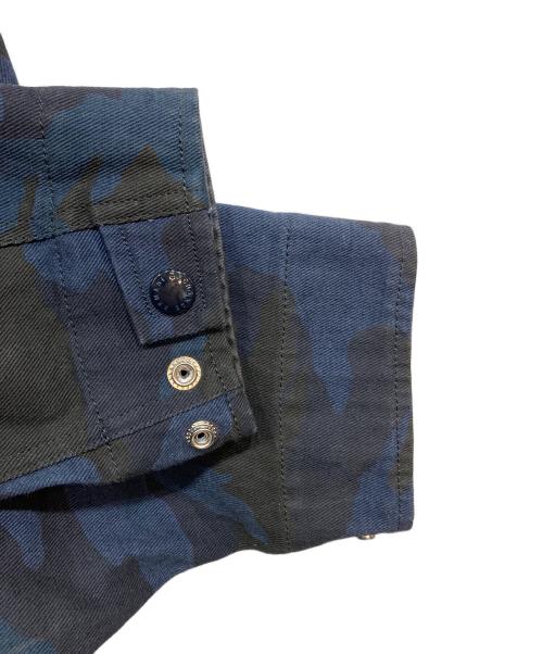 ARMANI EXCHANGE（アルマーニ エクスチェンジ）ARMANI EXCHANGE (アルマーニ エクスチェンジ) カモ柄 モッズコート ネイビー サイズ:ＸＳの古着・服飾アイテム