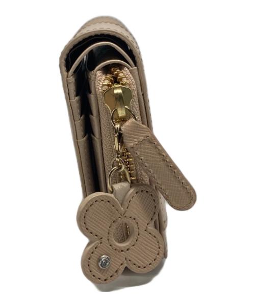 ANTEPRIMA（アンテプリマ）ANTEPRIMA (アンテプリマ) 2つ折り 財布 ベージュ サイズ:サイズ詳細参照の古着・服飾アイテム