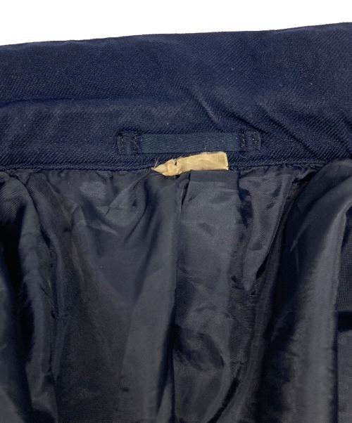 COMME des GARCONS HOMME PLUS（コムデギャルソンオムプリュス）COMME des GARCONS HOMME PLUS (コムデギャルソンオムプリュス) ポリ縮絨装飾 ジャケット ネイビー サイズ:Ｓの古着・服飾アイテム