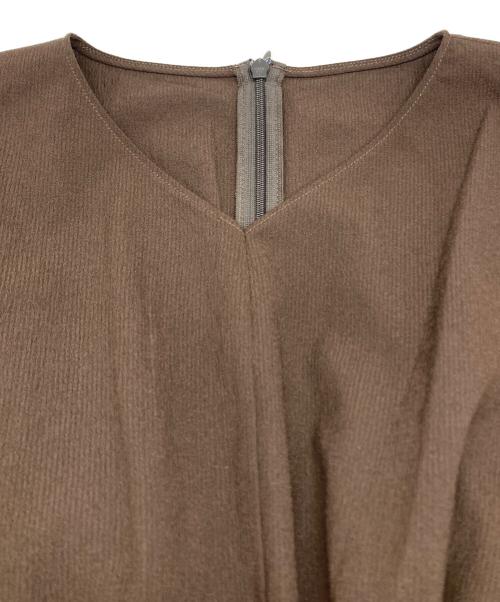 UNFILO（アンフィーロ）UNFILO (アンフィーロ) FINE MOVE SUCKER ワンピース ブラウン サイズ:XSの古着・服飾アイテム