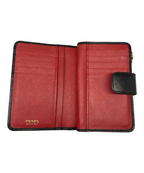 PRADA（プラダ）PRADA (プラダ) サフィアーノ 2つ折り財布 ブラック×レッド サイズ:サイズ詳細参照の古着・服飾アイテム