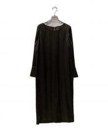 anuans（アニュアンス）の古着「フレア スリーブ サテンドレス」｜ブラック