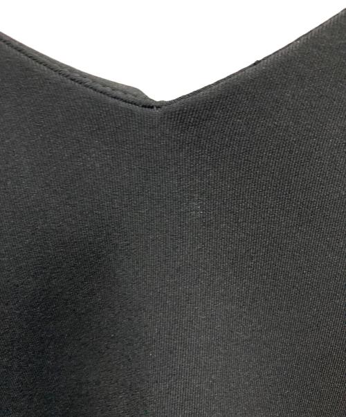 UNITED ARROWS（ユナイテッドアローズ）UNITED ARROWS (ユナイテッドアローズ) SPONGY Vネック ブラウス ブラック サイズ:36の古着・服飾アイテム