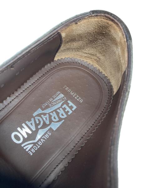 Salvatore Ferragamo（サルヴァトーレ フェラガモ）Salvatore Ferragamo (サルヴァトーレ フェラガモ) トラメッザ センターエラシューズ ブラウン サイズ: 6 1/2 3Eの古着・服飾アイテム