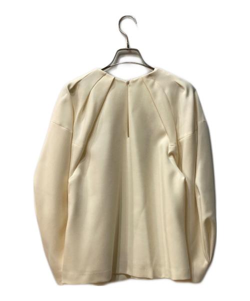 ENFOLD（エンフォルド）ENFOLD (エンフォルド) ウールダブルクロスタックボリュームプルオーバー アイボリー サイズ:Ｓの古着・服飾アイテム