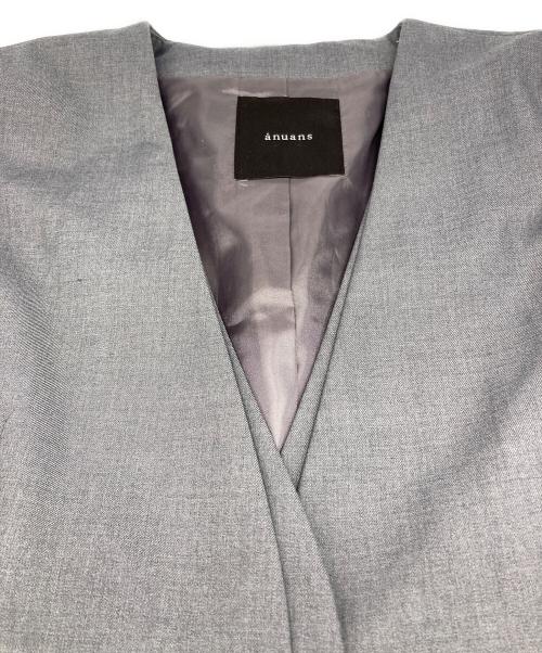 anuans（アニュアンス）anuans (アニュアンス) レイヤード カラースリット スリーブジャケット グレー サイズ:freeの古着・服飾アイテム