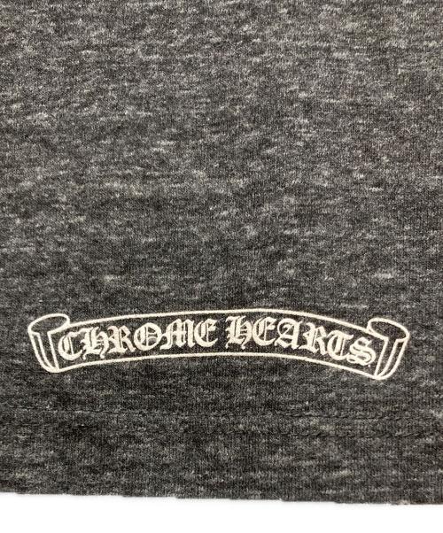CHROME HEARTS（クロムハーツ）CHROME HEARTS (クロムハーツ) V neck Tee グレー サイズ:XXLの古着・服飾アイテム