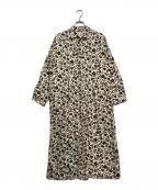 GRANDMA MAMA DAUGHTERグランマママドーター）の古着「総柄シャツワンピース」｜ベージュ