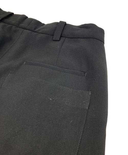 M TO R（ムウトアール）M TO R (ムウトアール) W POCKET WIDE SLACKS PANTS ブラック サイズ:42の古着・服飾アイテム
