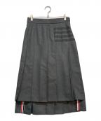 THOM BROWNE. NEW YORKトムブラウン ニューヨーク）の古着「ドロップ バック レディースウール プリーツスカート」｜グレー