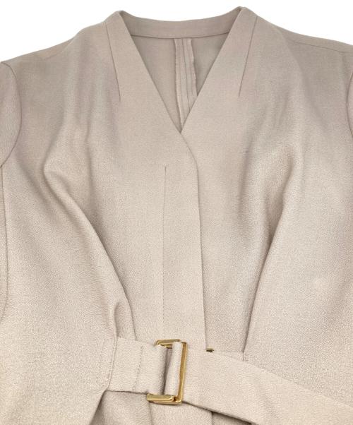 ANAYI（アナイ）ANAYI (アナイ) ウール ジョーゼット フロントタック ワンピース ベージュ サイズ:38 未使用品の古着・服飾アイテム