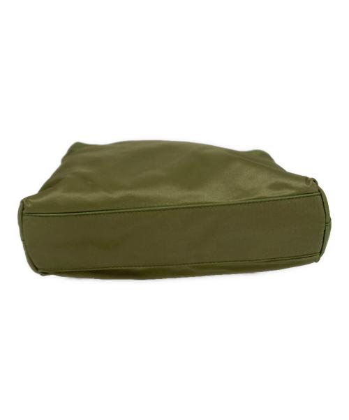 PRADA（プラダ）PRADA (プラダ) ナイロンハンドバッグ グリーンの古着・服飾アイテム