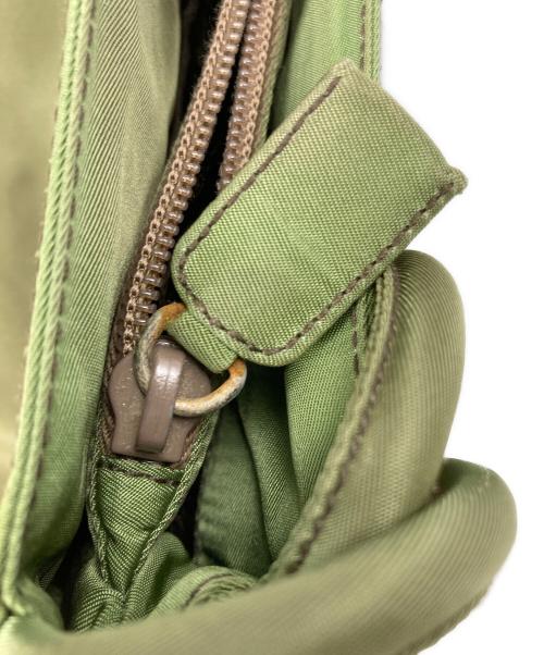 PRADA（プラダ）PRADA (プラダ) ナイロンハンドバッグ グリーンの古着・服飾アイテム