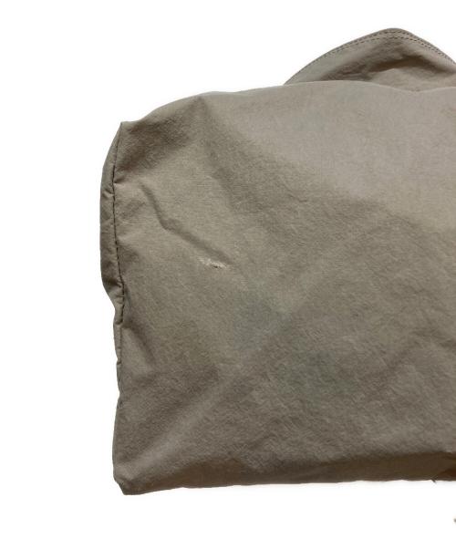 ANUNFOLD（アヌンフォルド）ANUNFOLD (アヌンフォルド) SIDE POCKET TOTE グレーの古着・服飾アイテム