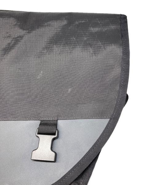 CHROME（クローム）CHROME (クローム) ミニ メトロ メッセンジャーバッグ ブラックの古着・服飾アイテム