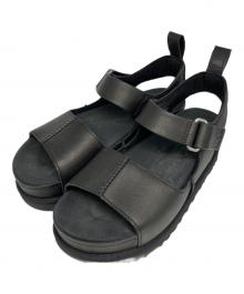 UGG（アグ）の古着「Goldenstar Hi」｜ブラック