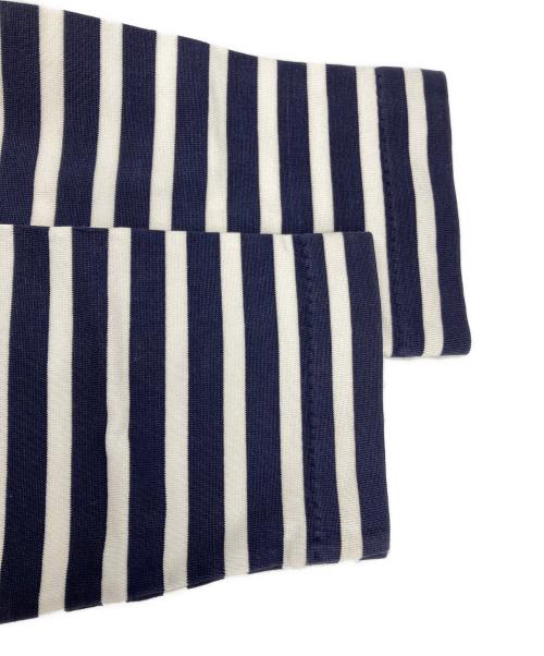 maison kitsune（メゾンキツネ）maison kitsune (メゾンキツネ) TRICOLOR FOX PATCH CLASSIC MARIN TEE-SHIRT ホワイト×ネイビー サイズ:Ｓの古着・服飾アイテム