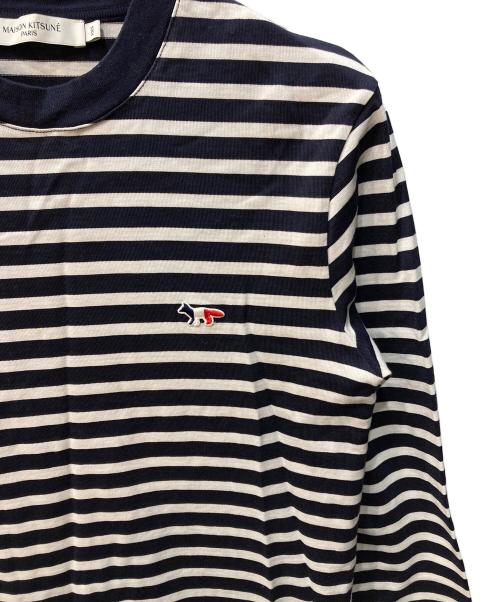 maison kitsune（メゾンキツネ）maison kitsune (メゾンキツネ) TRICOLOR FOX PATCH CLASSIC MARIN TEE-SHIRT ネイビー×ホワイト サイズ:XXSの古着・服飾アイテム