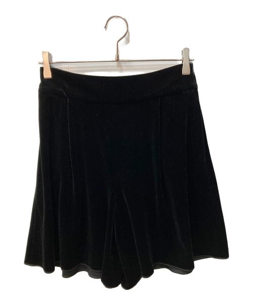 VELOUR NOIR by FOXEY NEWYORK（ベロア ノワール by フォクシー ニューヨーク）VELOUR NOIR by FOXEY NEWYORK (ベロア ノワール by フォクシー ニューヨーク) ベロアショートパンツ ブラック サイズ:38の古着・服飾アイテム