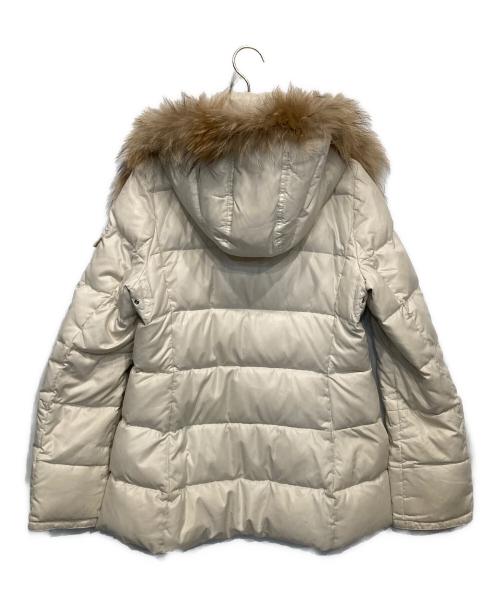 BURBERRY BLUE LABEL（バーバリー ブルー レーベル）BURBERRY BLUE LABEL (バーバリー ブルー レーベル) ダウンコート ホワイト サイズ:38の古着・服飾アイテム