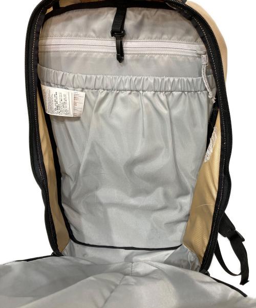 ARC'TERYX（アークテリクス）ARC'TERYX (アークテリクス) MANTIS 26 ベージュの古着・服飾アイテム