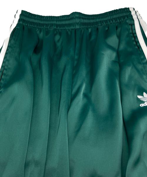 adidas（アディダス）adidas (アディダス) ファイヤーバード ルーズ トラックパンツ グリーン サイズ:XLの古着・服飾アイテム