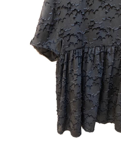 BALLSEY（ボールジィ）BALLSEY (ボールジィ) マーガレットカットジャカード ウエストギャザーブラウス ブラック サイズ:36の古着・服飾アイテム