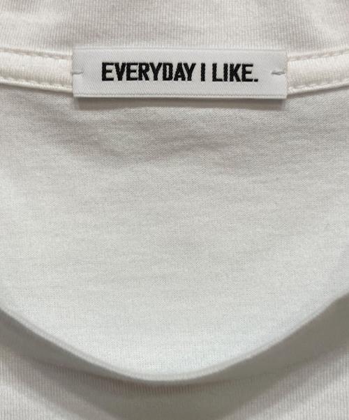 EVERYDAY I LIKE.（エヴリデイ アイ ライク）EVERYDAY I LIKE. (エヴリデイ アイ ライク) Neo Cropped Tシャツ ホワイト サイズ:FREEの古着・服飾アイテム
