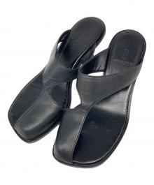 CLANE（クラネ）の古着「CURVED DESIGN SANDALS」｜ブラック